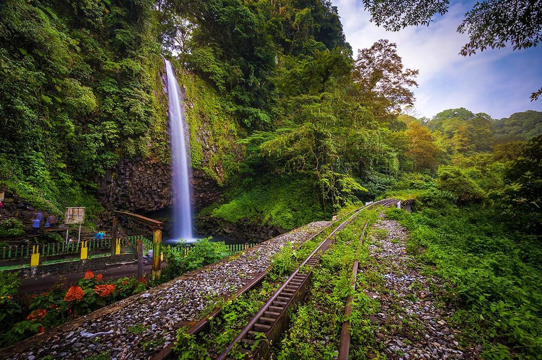 Lembah Anai Waterfall